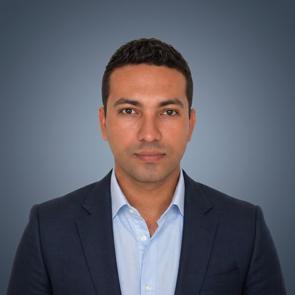 Fares López, Case Manager at Raytsin Law Firm PC